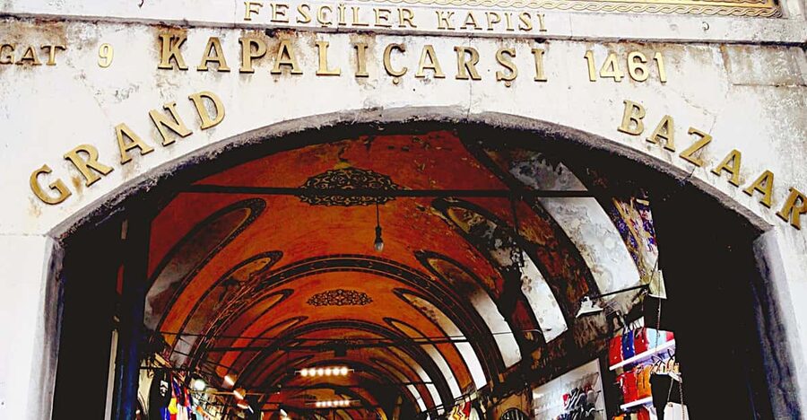 Istanbul: Grand Bazaar Shopping Experience with a Local - Finding Better Goods With Local Help