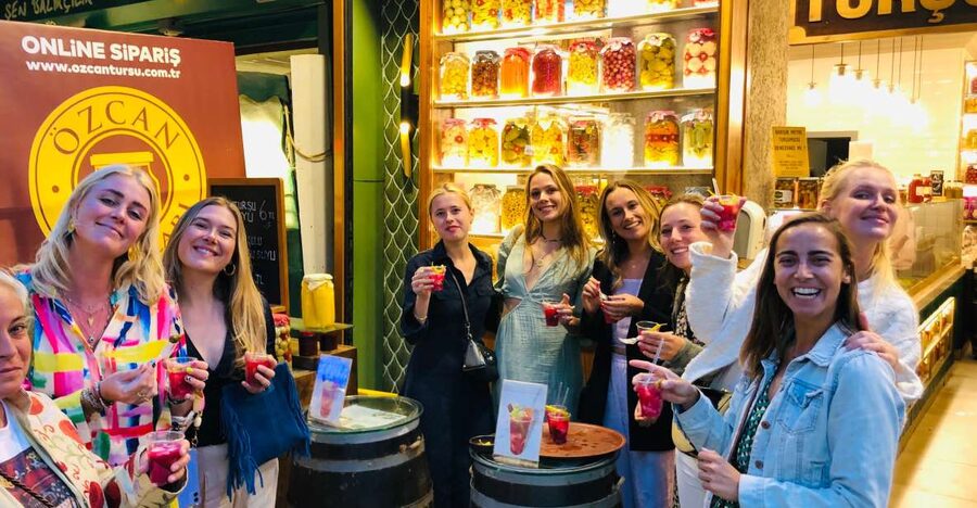 Istanbul: Guided Food and Culture Tour - The 30-minute ferry to Kadıköy