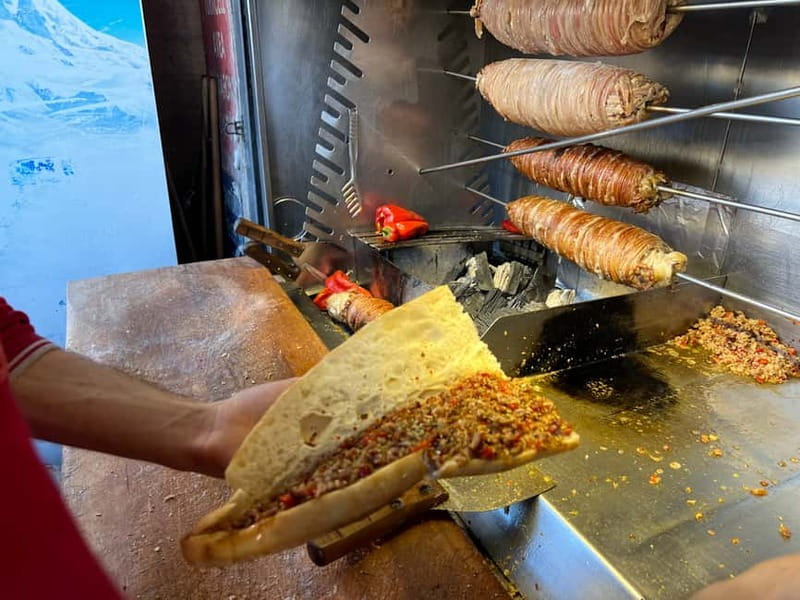 Istanbul: Guided Food Tour with Ferry Ride and Tastings - Key points before you book