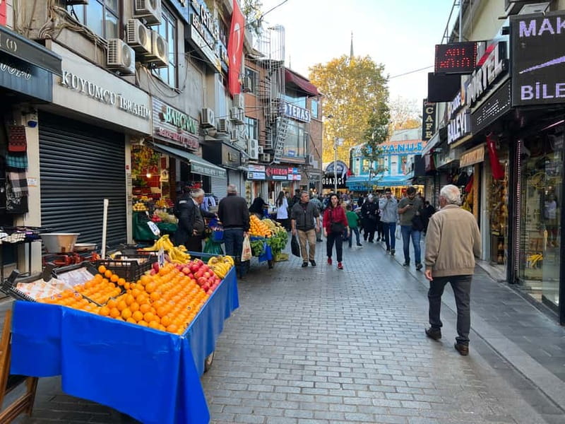 Istanbul: Guided Food Tour with Ferry Ride and Tastings - Returning to Karaköy for fish and dessert