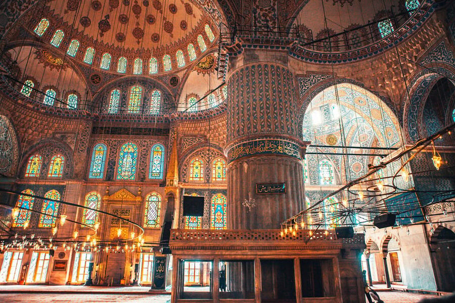 Istanbul: Hagia Sophia, Blue Mosque, & Basilica Cistern Tour - Who should book this Sultanahmet walk?