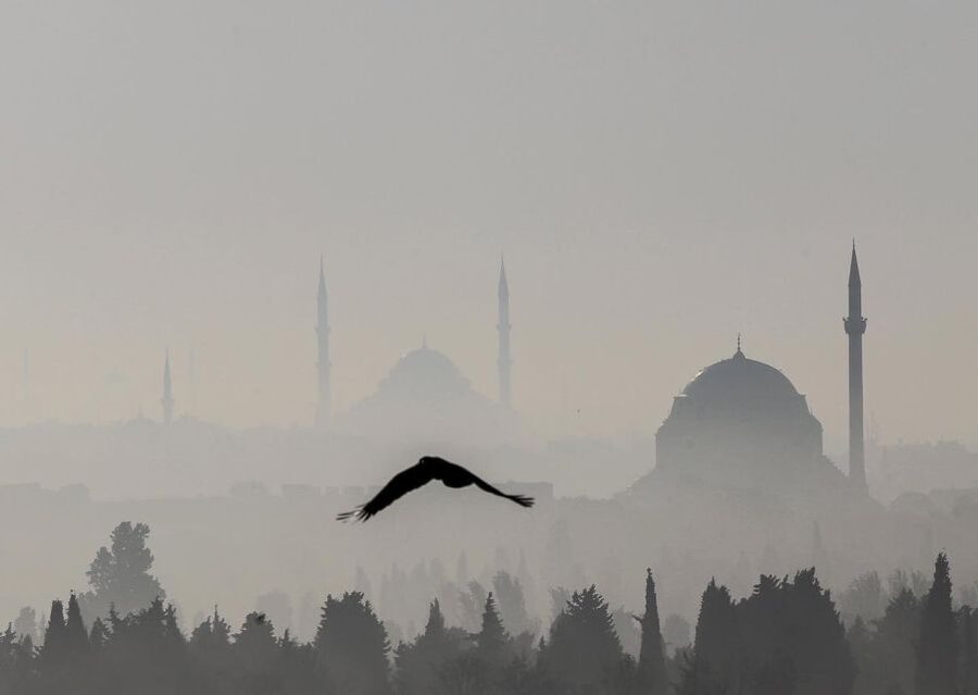 Istanbul: Hagia Sophia, Blue Mosque, Cistern & Bazaar Tour - Hagia Sophia: the most layered stop