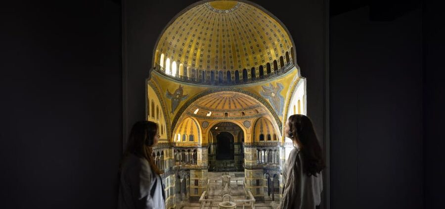Istanbul: Hagia Sophia Skip-the-Line Ticket & Museum Option - Christian mosaics and Islamic artwork