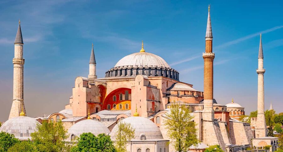 Istanbul: Hagia Sophia Tour with Skip-the-Line Entry Ticket - Entering Hagia Sophia after the ticket queue