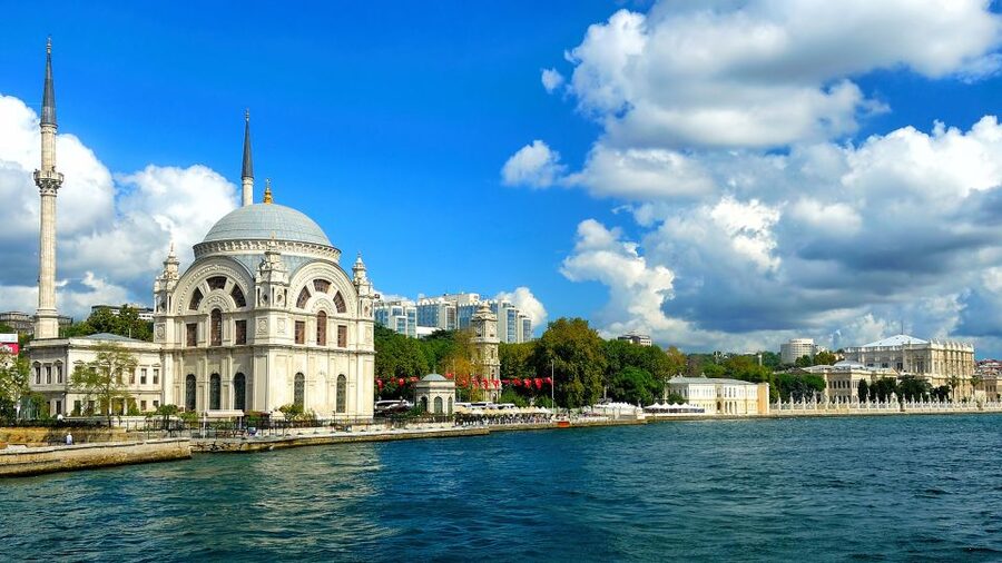 Istanbul: Half-Day Cruise and Cable Car to Pierre Loti Hill - Price, Pace, And Overall Value