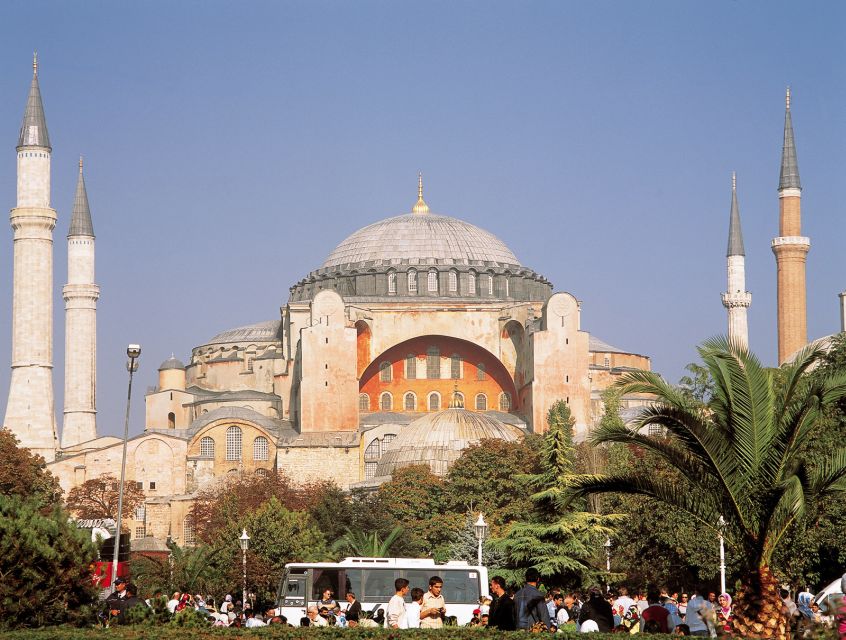 Istanbul: Half-Day Morning Hagia Sophia & Blue Mosque Tour - Hippodrome, German Fountain and the old city street plan