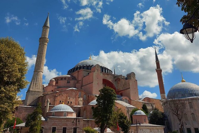 Istanbul Highlights! Blue Mosque, Hagia Sophia, Topkapı and More! - Smaller sights between the headline monuments