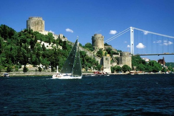 Istanbul Highlights Private Tour: Hotel Pick-Up & Drop-Off - Topkapi Palace and the Tuesday Change