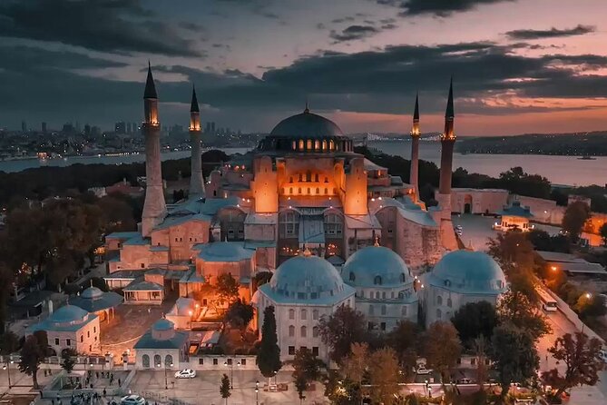 Istanbul Highlights Private Tour: Hotel Pick-Up & Drop-Off - Walking Through the Hippodrome
