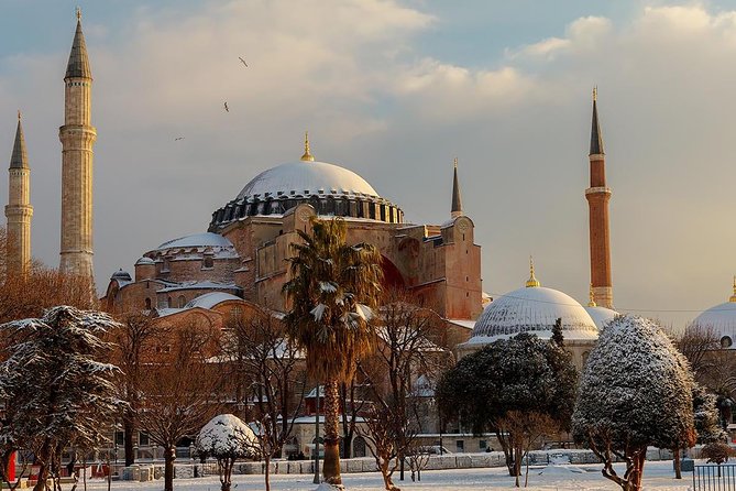 Istanbul Historical Tour with Guide, Lunch and Transfers - Reading the Hippodrome’s Ancient Stones