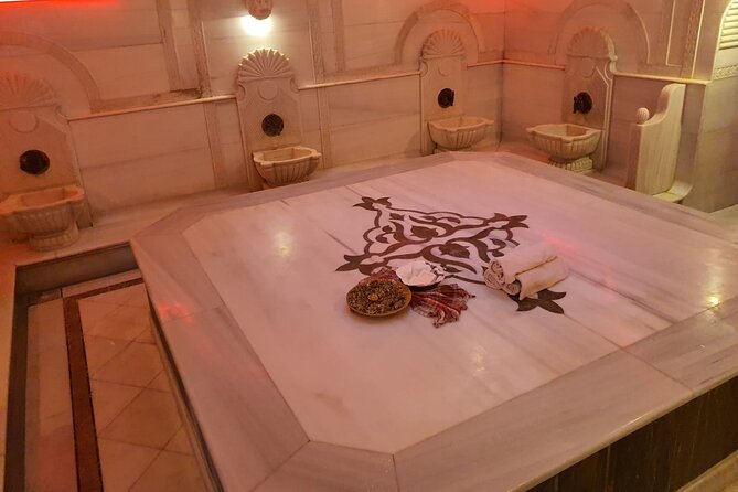 Istanbul : Historical Turkish Bath Experience in Old City - Facilities, Cleanliness, and Comfort