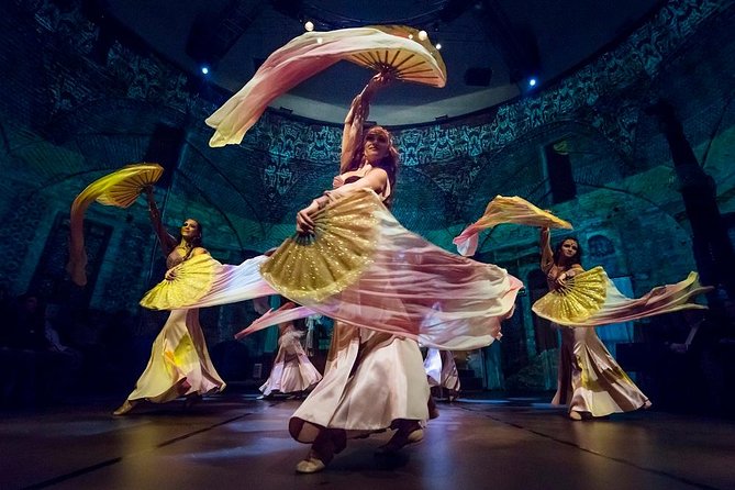 Istanbul Hodjapasha Rhythm of The Dance Show - Entering the old hamam at 8:30 pm