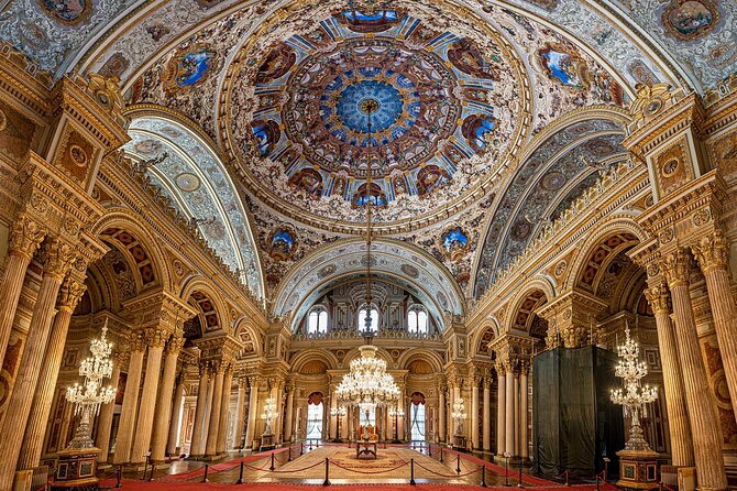 Istanbul Islamic Heritage Tour: Sacred Tombs & Eyup Sultan Mosque - What the transportation adds to the price
