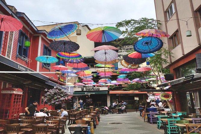 Istanbul Kadikoy Food Tour with 12+ Local Delicacies Tastings - Why Kadıköy Is the Right Place for a Food Tour