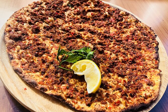Istanbul Kadikoy Food Tour with 12+ Local Delicacies Tastings - Handmade Pide on Moda Caddesi