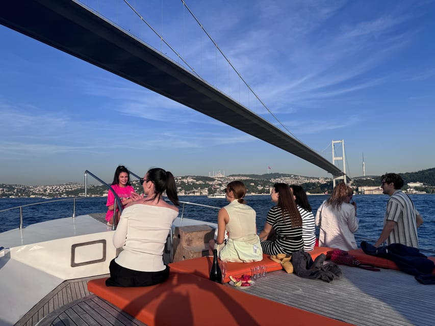 Istanbul: Morning or Sunset Cruise with Guide and Snacks - Anatolian Fortress and Fatih Sultan Mehmet Bridge