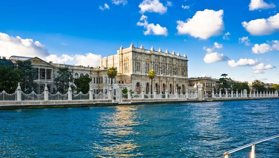 Istanbul: Morning or Sunset Cruise with Guide and Snacks - Choosing Morning or Sunset