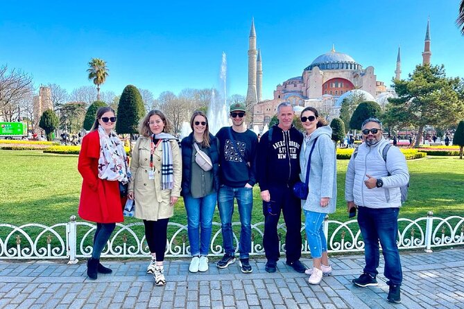Istanbul Mosques Walking Tour: Hagia Sophia and Blue Mosque - Starting at the German Fountain in Sultanahmet