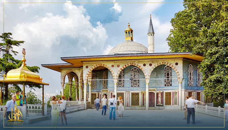 Istanbul: Old City Full-Day Tour -(Entry Fees Inculucing) - Hagia Sophia from the garden side