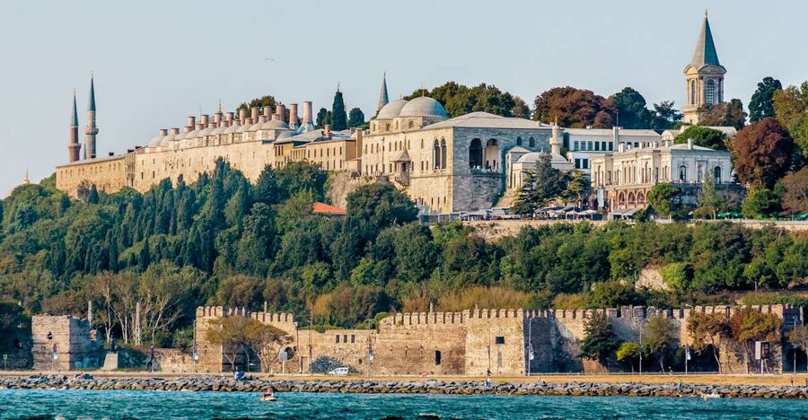 Istanbul: Old City Full-Day Tour with Lunch and Hotel Pickup - Blue Mosque and its blue tilework