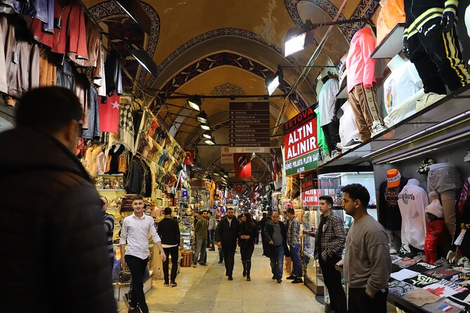 Istanbul: Old City Tour Full Day with Lunch - Walking into the Grand Bazaar