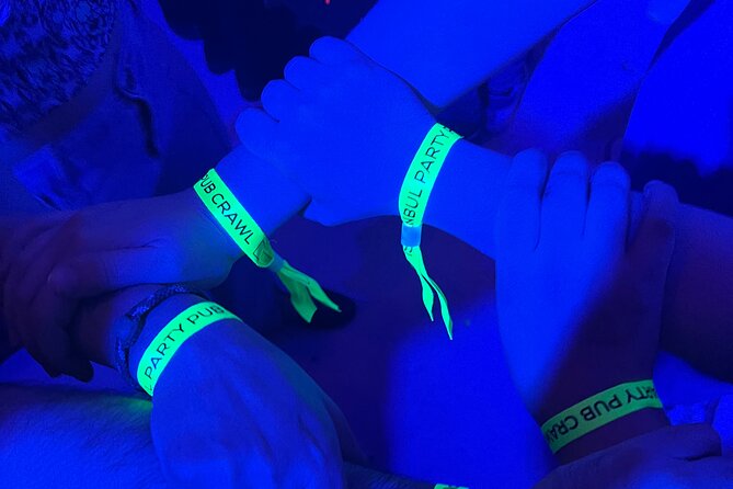 Istanbul Party Pub Crawl with Party Bus in Sultanahmet and Taksim - Safety and practical planning