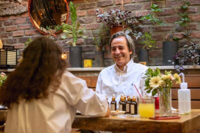 Perfume Making Workshop with Snacks and Drinks