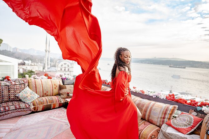Istanbul Photoshoot tour with Local Photographer - Starting beside the Red Tram on Istiklal Caddesi