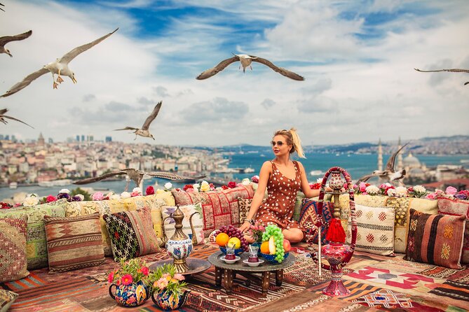 Istanbul Photoshoot Tours - Photographing Hagia Sophia and the Blue Mosque