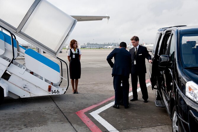 İstanbul Private Arrival Transfer - A practical landing service, with one major wording problem