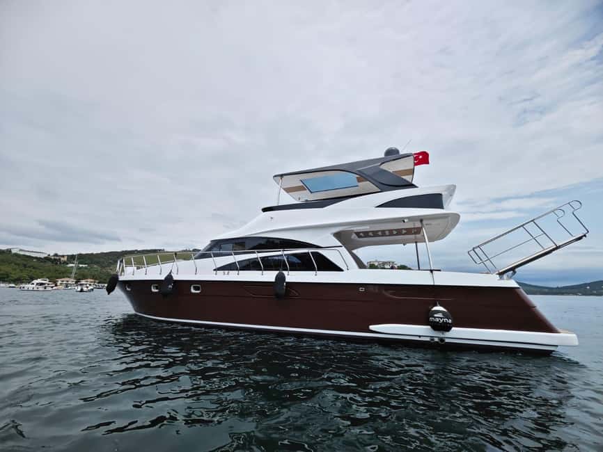 Istanbul: Private Bosphorus Yacht with Tour Guide and Snacks - Meeting at Karakoy and getting aboard