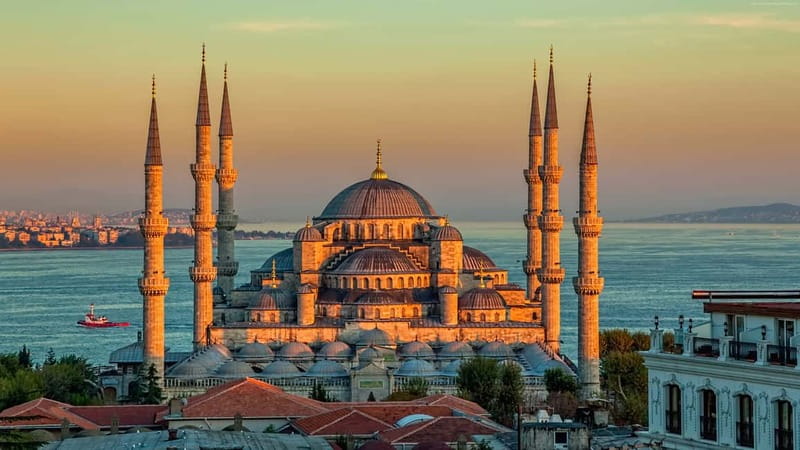 Istanbul: Private City Highlights Guided Tour - Sultanahmet sets the scene