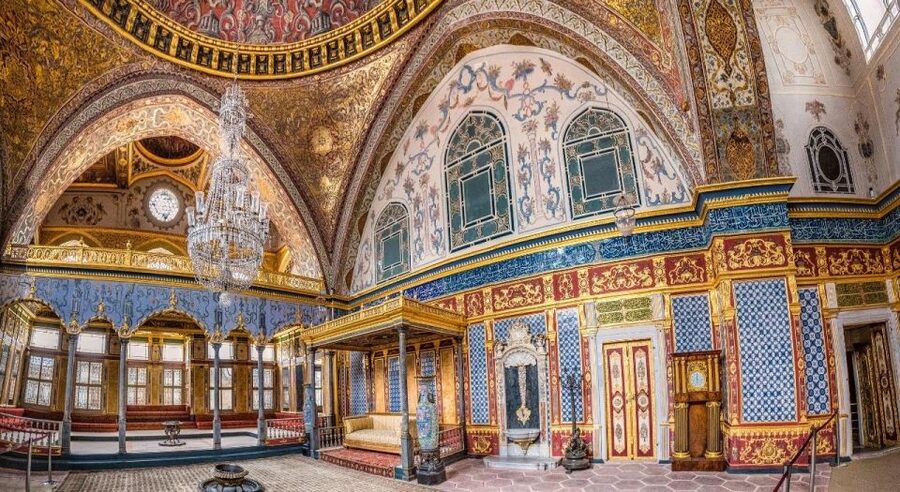 Istanbul: Private Guided Walking Tour - What the guides do best