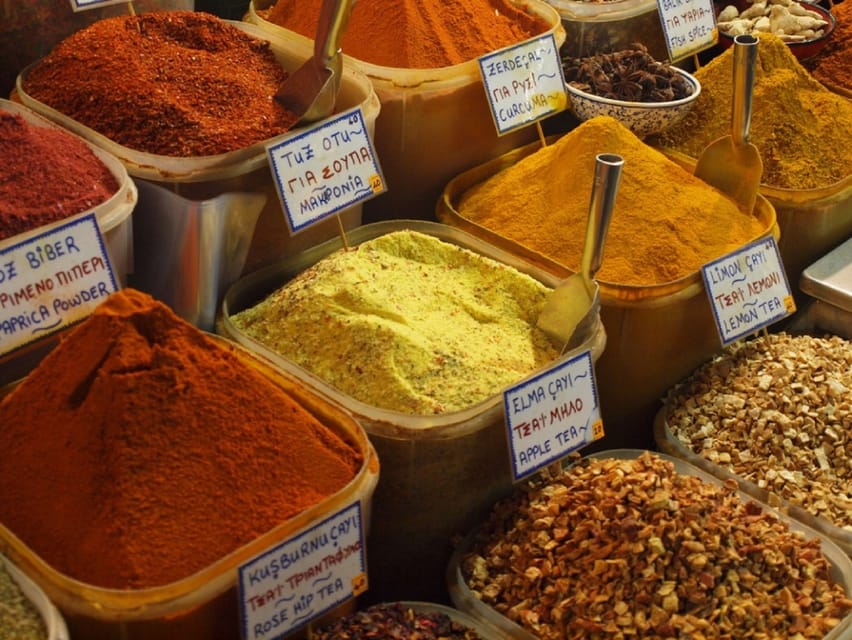 Istanbul:Private Layover Tour from Istanbul Airports&Hotels - A walking route through Istanbul after the airport