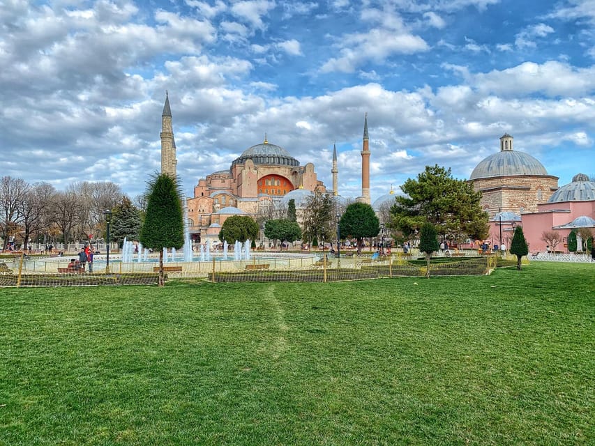 Istanbul: Private Old City Tour with Bosphorus Cruise - Grand Bazaar gives you Istanbul at street level