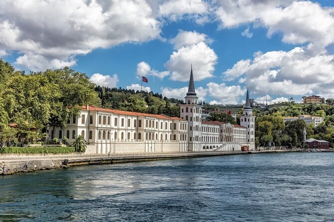 Istanbul Private Transfer from City Hotels to Cruise port - The ride to Galataport, usually 30 minutes or more