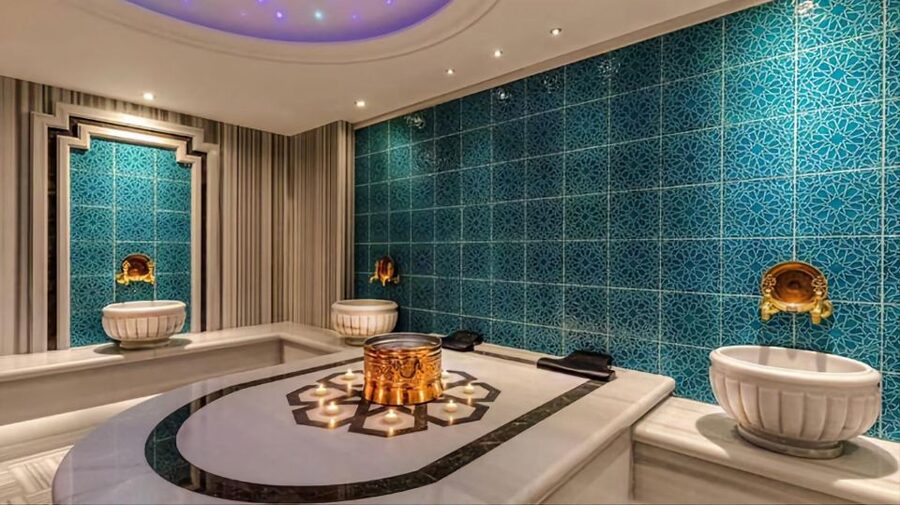 Istanbul: Private Turkish Bath, Massage, and Spa in Old City - Optional massage and face mask choices