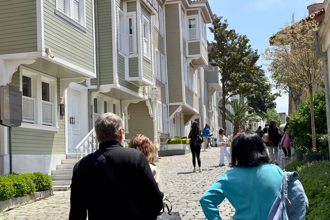 Istanbul Sightseeing Walking Tour - Topkapı Palace and the Ottoman court