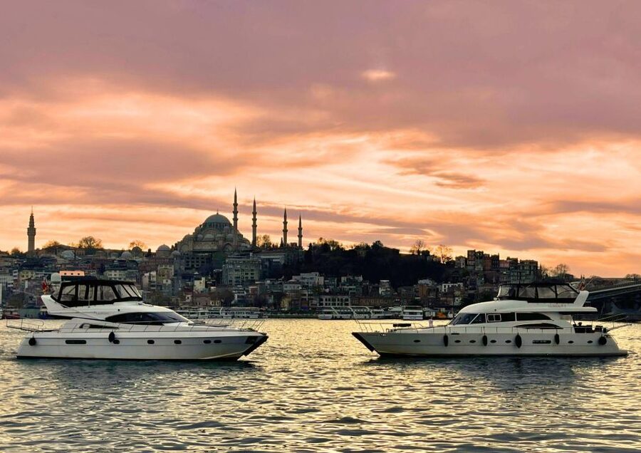 Istanbul: Small-Group Luxury Yacht Sunset Cruise w/ Snacks - Maiden’s Tower, the cruise’s signature view