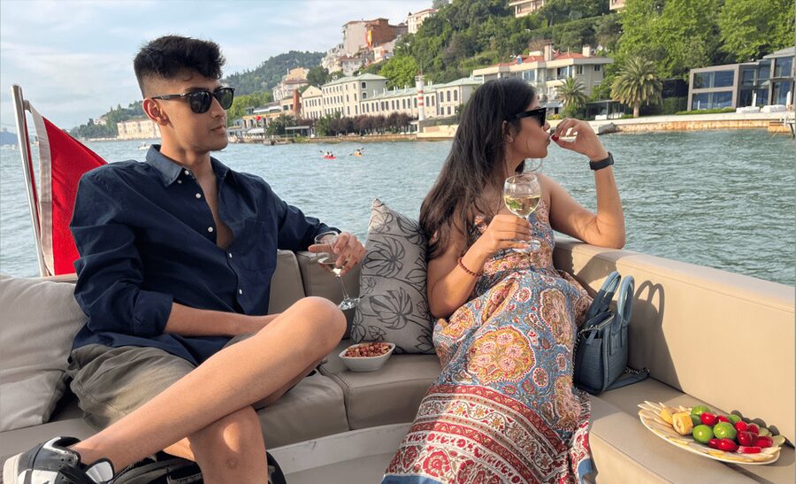 Istanbul: Small Group Yacht Tour with Unlimited Wine - Wine, fruit, and the sunset atmosphere