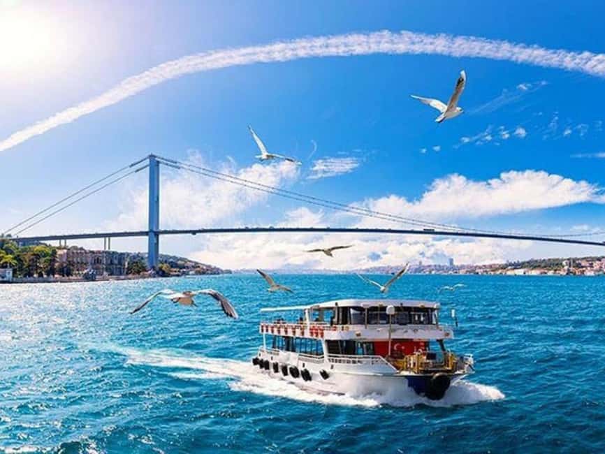 Istanbul: Sunset Bosphorus Yacht Cruise with A break on Asia - Rumeli Fortress and the upper Bosphorus