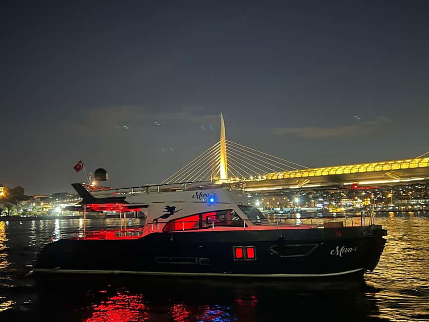 Istanbul: Sunset Bosphorus Yacht Cruise with A break on Asia - Is $17 a fair price?
