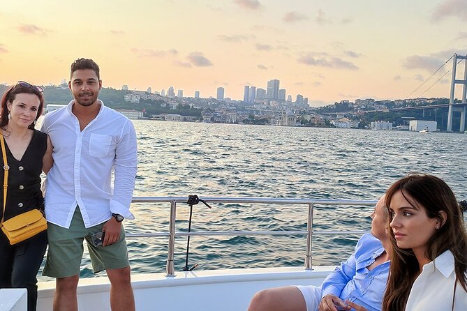 Istanbul Sunset Cruise With Luxury Yacht On Bosphorus - The Asian Shore: Fortresses, Palaces, And Waterfront Mansions