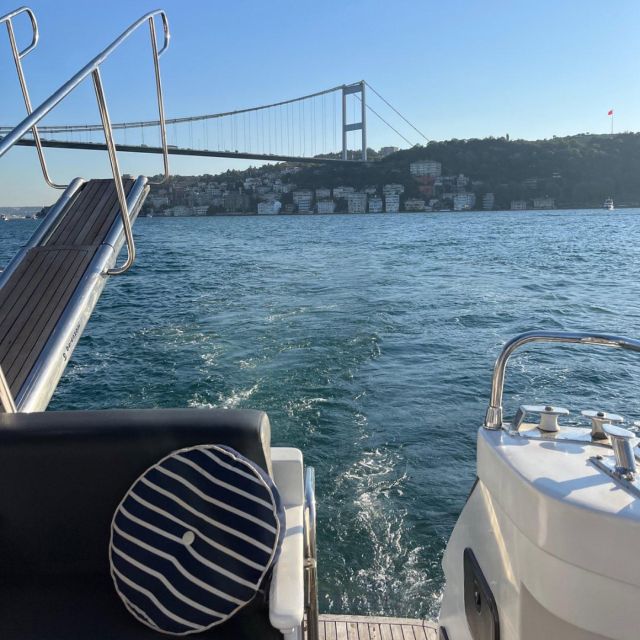Istanbul: Sunset or Day Small-Group Yacht Cruise with Snacks - Bebek and Kuleli: a quieter stretch of the strait