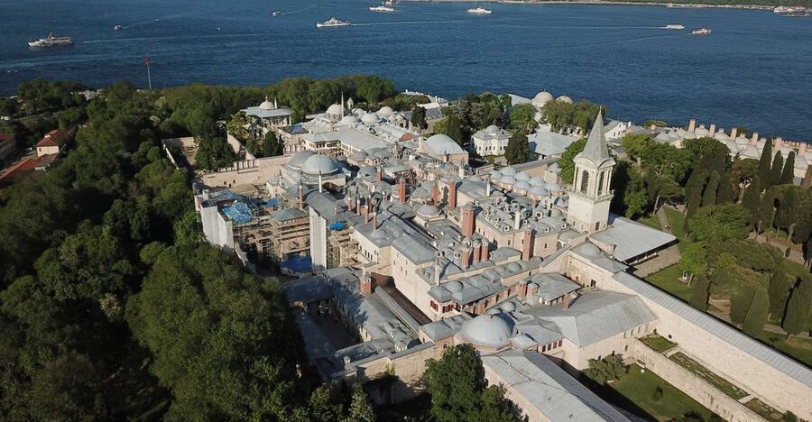 Istanbul: Topkapi Palace & Harem Tour Skip-the-Line Ticket - What the guides add