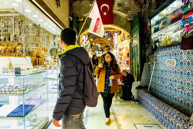 Istanbul Tourist Pass: Skip-the-Line Entry to 100+Activities - Basilica Cistern, Archaeological Museum, and Turkish Arts