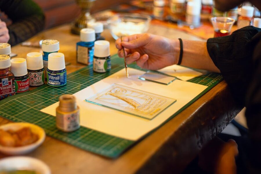 Istanbul: Traditional Stained Glass Painting Workshop - Four details worth knowing before you book