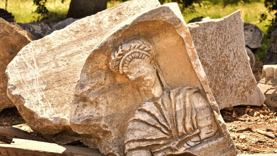 Istanbul: Troy Guided Bus Tour with Ferry Tickets & Lunch - The early Istanbul pickup and long road journey