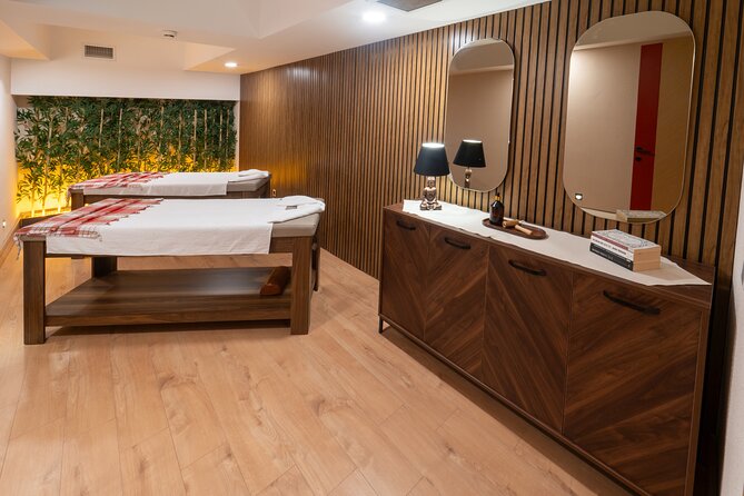 Istanbul Turkish Bath and Massage in Old City with Private Option - Cleanliness, comfort, and the uneven side of the experience