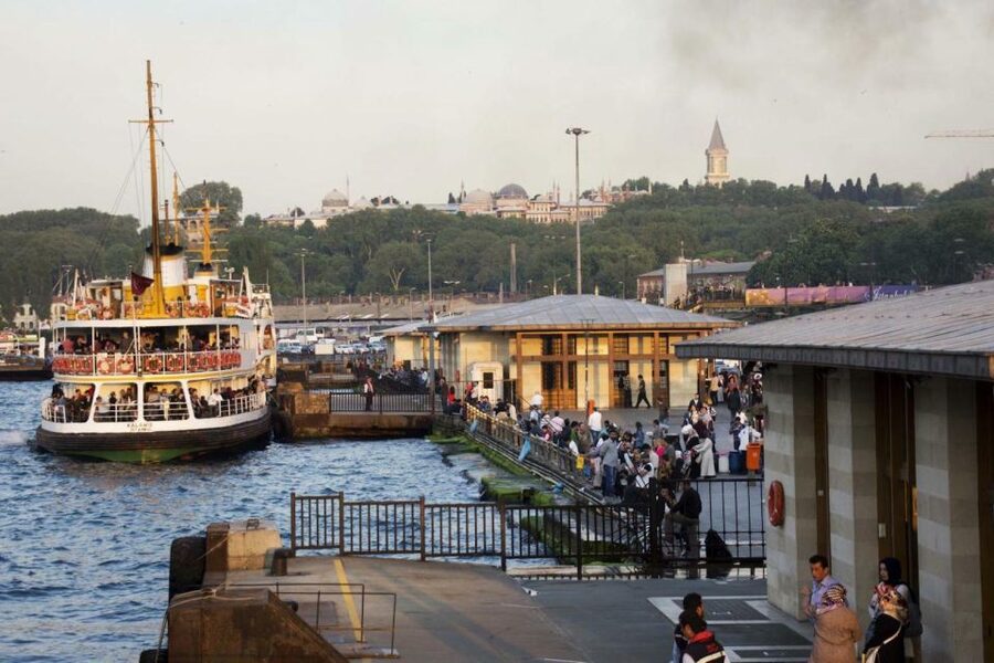 Istanbul: Turkish Food Tour in Kadikoy Across the Bosphorus - What you are likely to taste during the 2.5-hour food walk